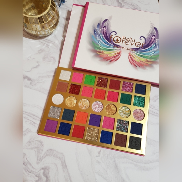 Bella Forever Pretty Angel 35 Color Pressed Pigment Eyeshadow Palette - Picture 2 of 4
